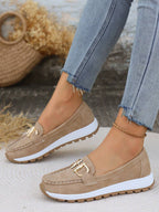 Dames Beige Comfort Loafers | Elegante Slip-On Instappers met Gouden Gesp 5