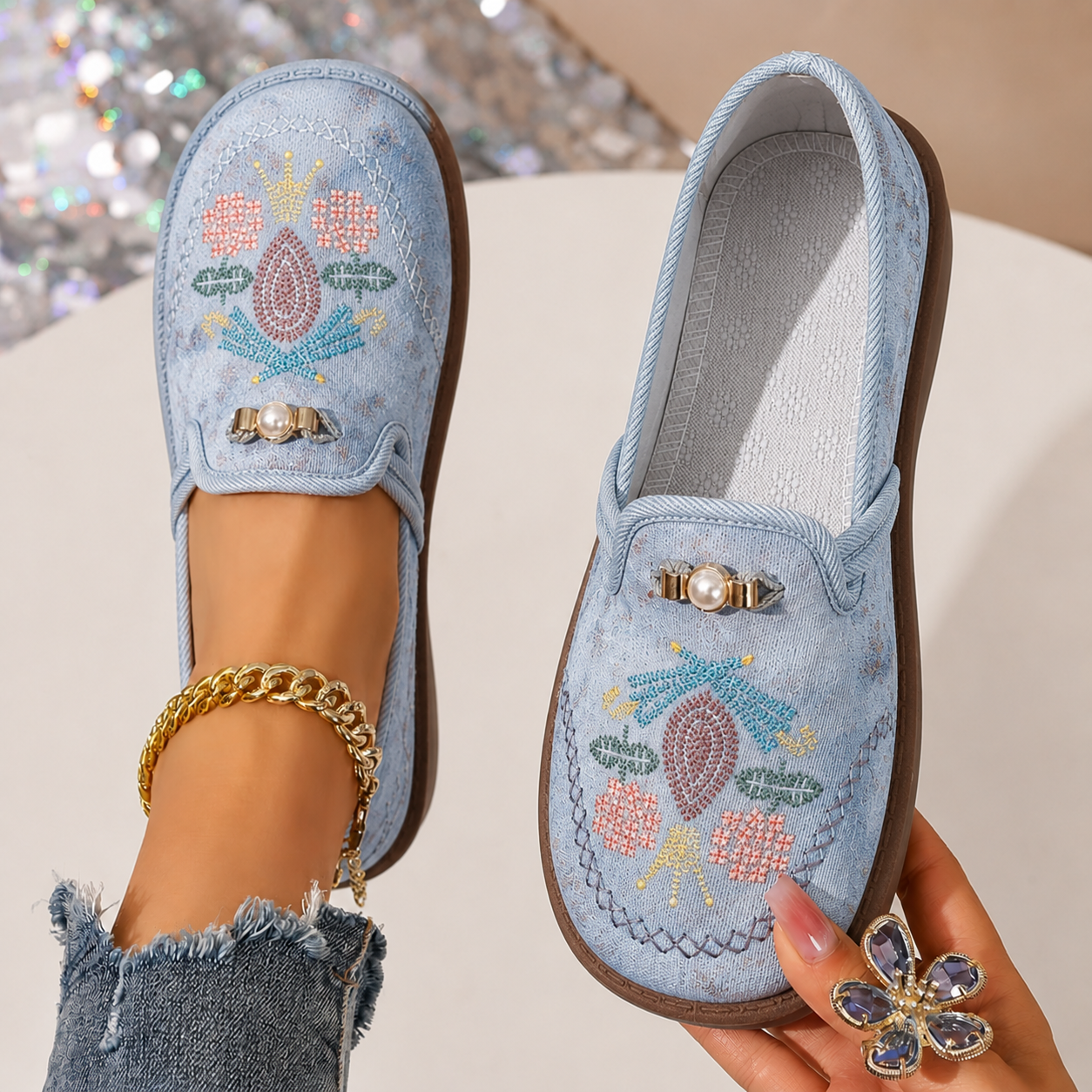 Dames Bloemenborduur Loafers | Elegante Zwarte Instappers met Platte Hak 1