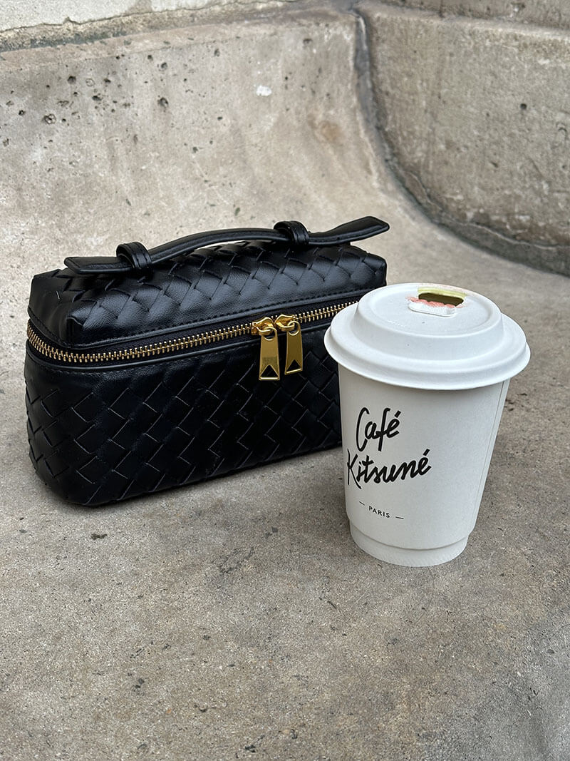 Dames Gevlochten Kunstleer Schoudertas | Compact Elegante Zwarte Tas met Verstelbare Schouderriem 3