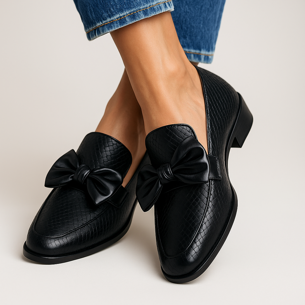 Dames Suède Loafers met Strik | Elegante Zwarte Slip-On Schoenen 0