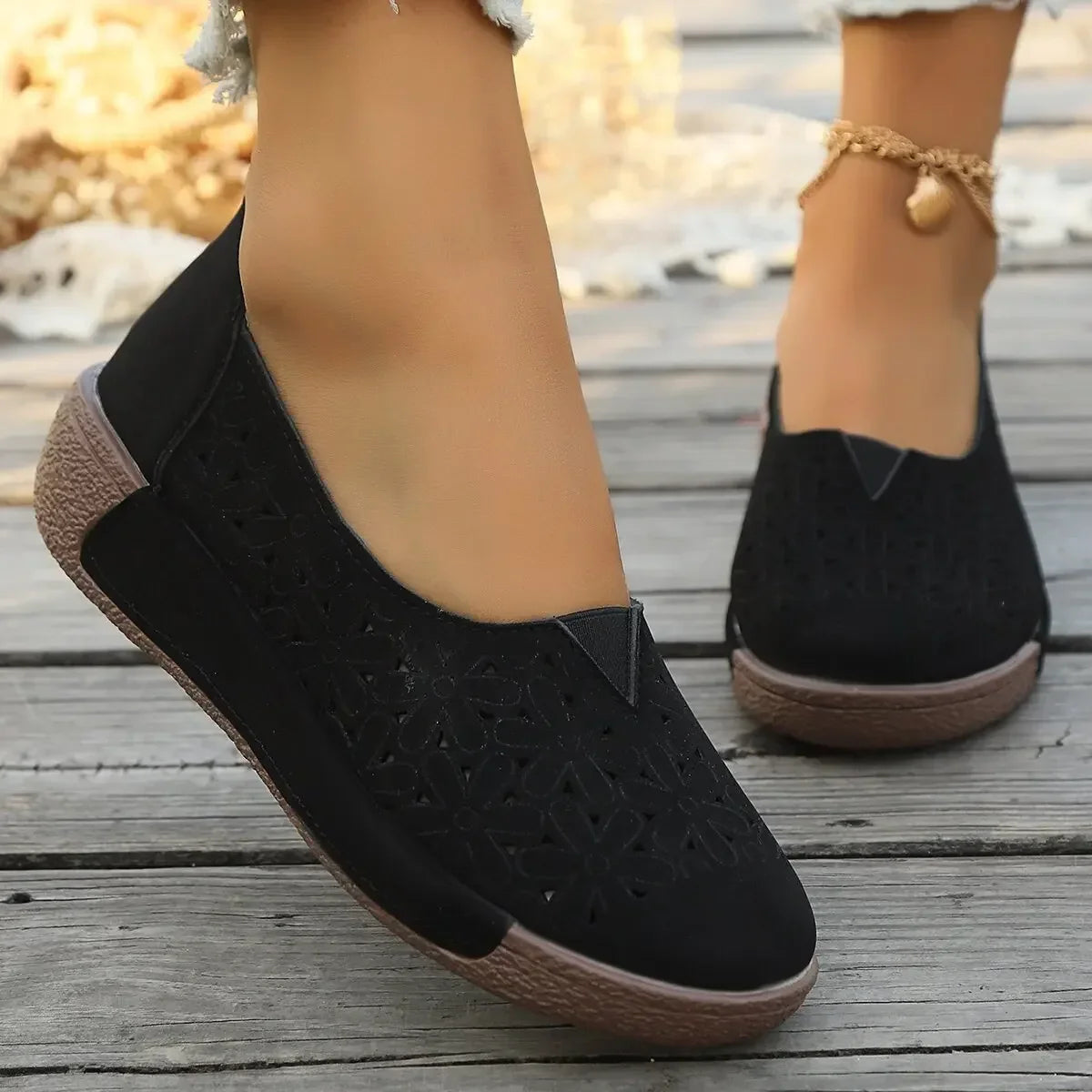 Dames Textured Zwarte Platform Loafers | Comfortabele Slip-On Schoenen voor Elke Dag 1