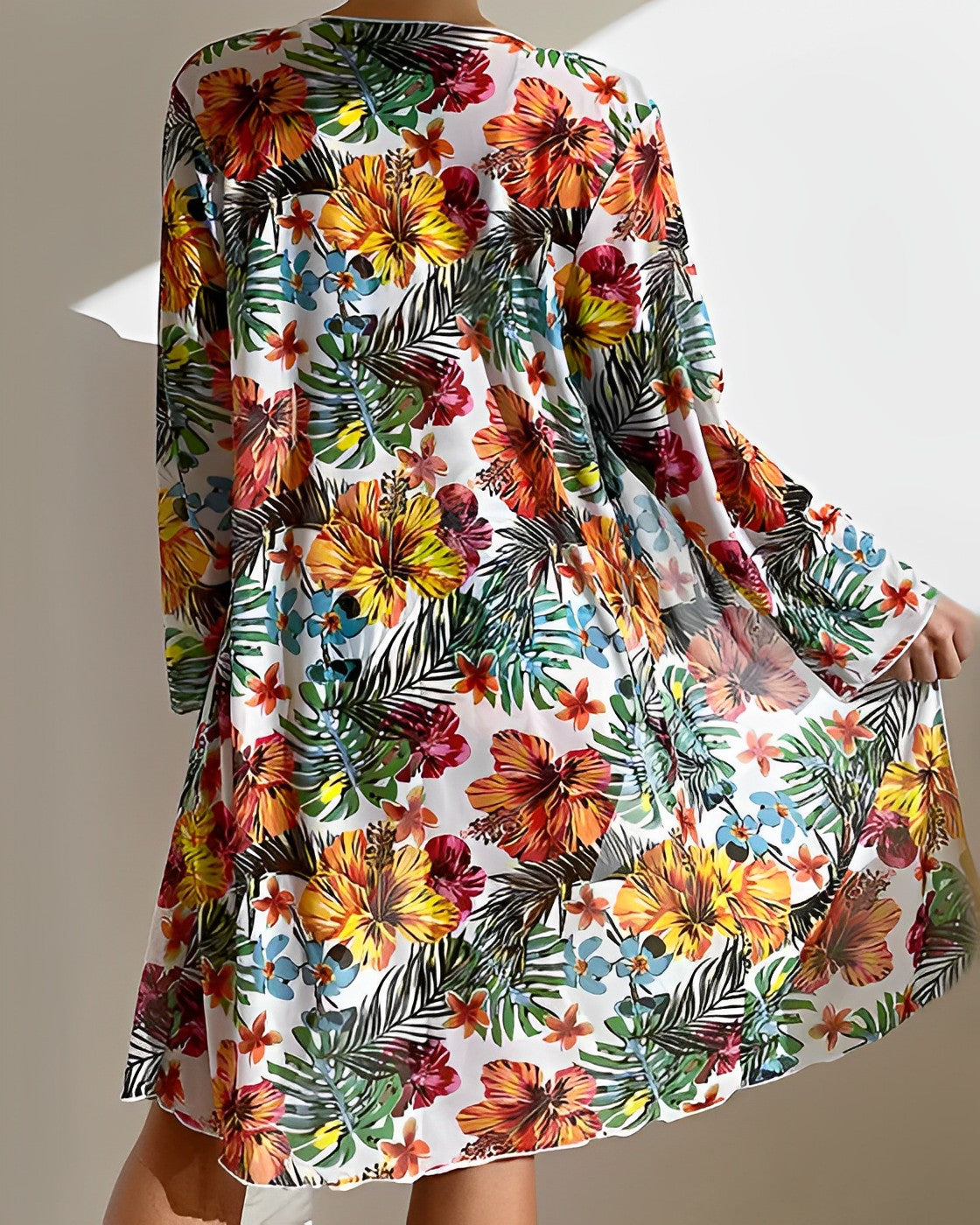 Dames Tropische Print Bikiniset met Cover-Up | Flatterend en Stijlvol Zomerbadmode 3