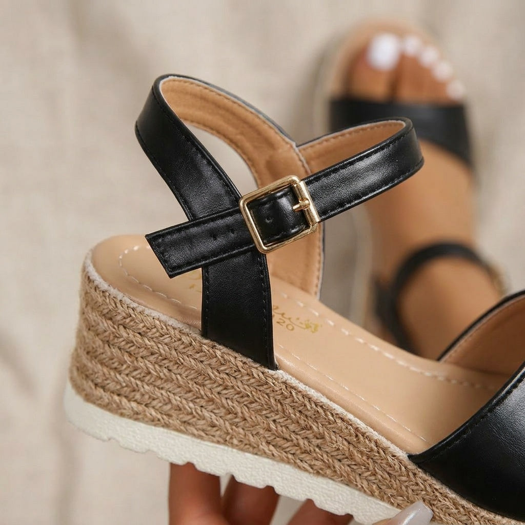 Professional e-commerce product photography, edit the provided images. Use the provided image as the product. Preserve the exact product shape, logo, colors, textures, and proportions. Do not alter, reshape, recolor, or add features to the product. macro close-up lens, extreme detail, very shallow depth of field. high resolution, commercial quality, sharp focus